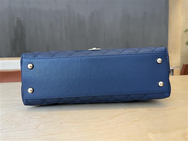 2026127214133592 800